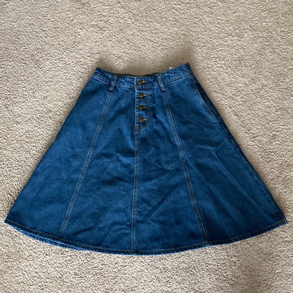 Moon River Dresses & Skirts - Moon River Denim Panel Circle Skirt Small